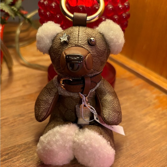SALE /Coach Signature Bear Key FOB NWT - Picture 2 of 6